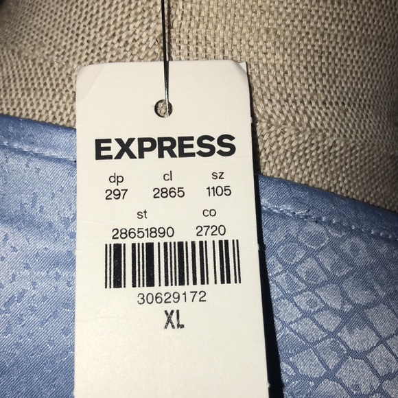 Brand new with tags Express top - Picture 6 of 6
